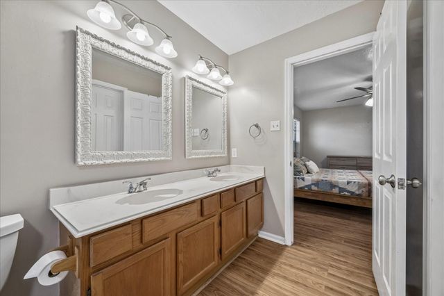 6915 Redwood Falls Drive, Pasadena, TX 77505