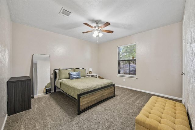 6915 Redwood Falls Drive, Pasadena, TX 77505