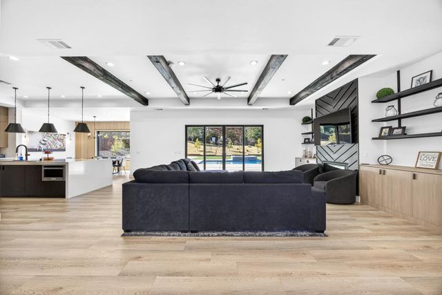 3360 Cherokee Trl, Loomis, CA 95650