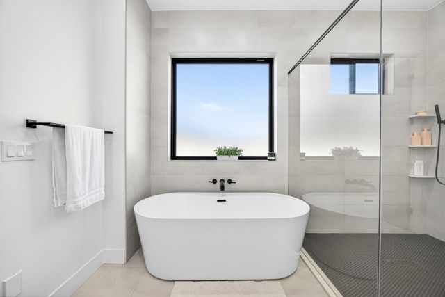 3360 Cherokee Trl, Loomis, CA 95650