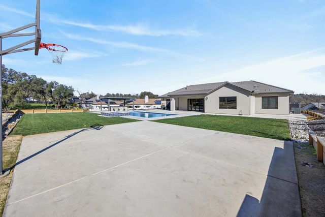 3360 Cherokee Trl, Loomis, CA 95650