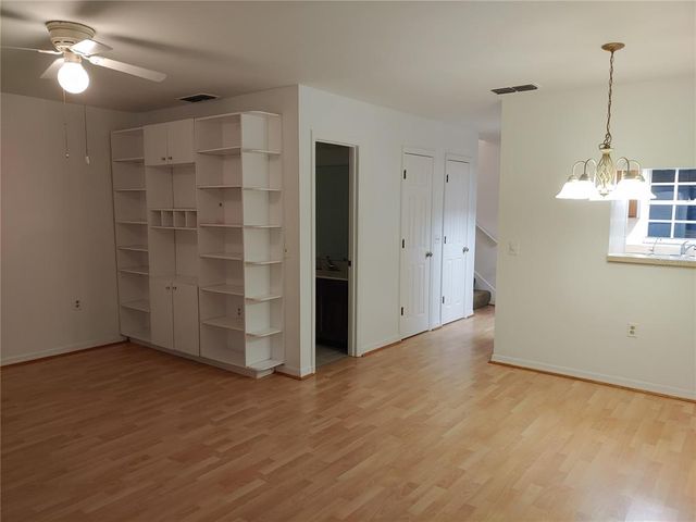 2609 E CHURCH STREET, Orlando, FL 32803