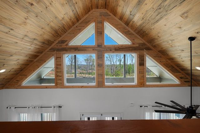 170 Oak Wood Lane, Ellijay, GA 30540