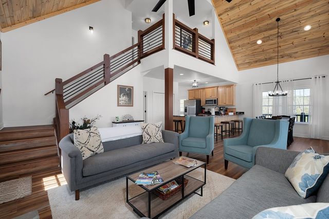 170 Oak Wood Lane, Ellijay, GA 30540