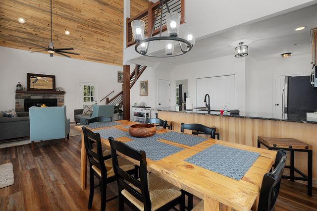 170 Oak Wood Lane, Ellijay, GA 30540