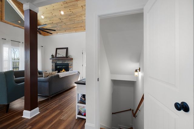 170 Oak Wood Lane, Ellijay, GA 30540