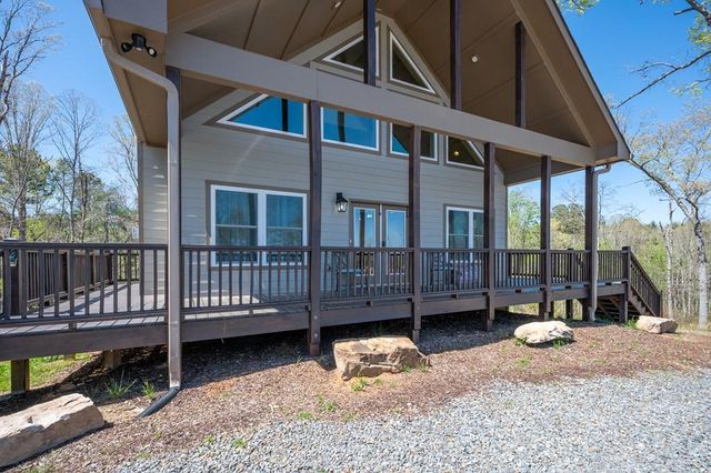 170 Oak Wood Lane, Ellijay, GA 30540