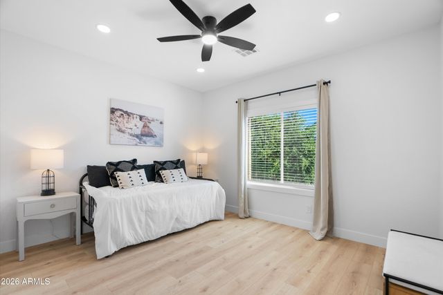 3006 N 37TH Street 4, Phoenix, AZ 85018