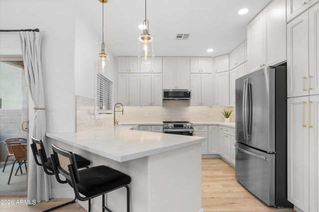 3006 N 37TH Street 4, Phoenix, AZ 85018