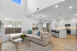 3006 N 37TH Street 4, Phoenix, AZ 85018