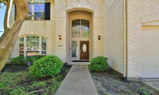 17935 Gable Oak Lane, Cypress, TX 77433