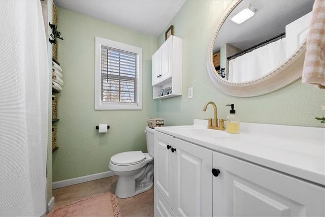 414 N Randolph Street, Pleasant Hill, MO 64080