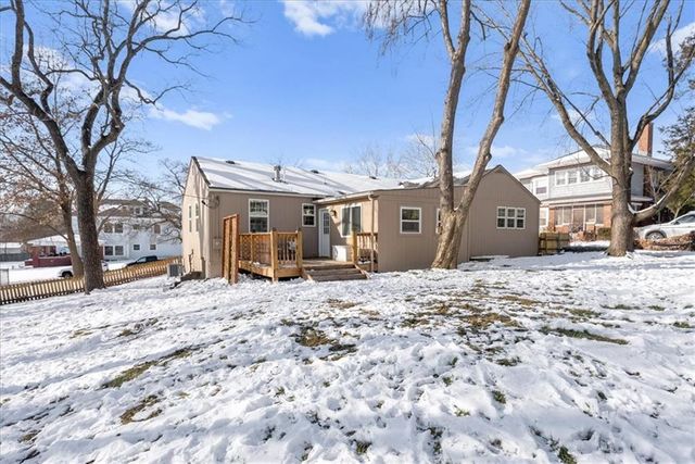 414 N Randolph Street, Pleasant Hill, MO 64080