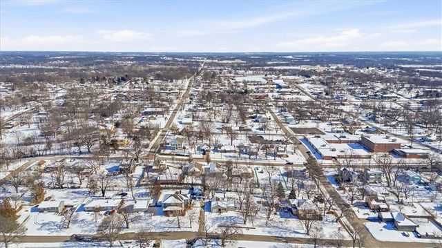 414 N Randolph Street, Pleasant Hill, MO 64080