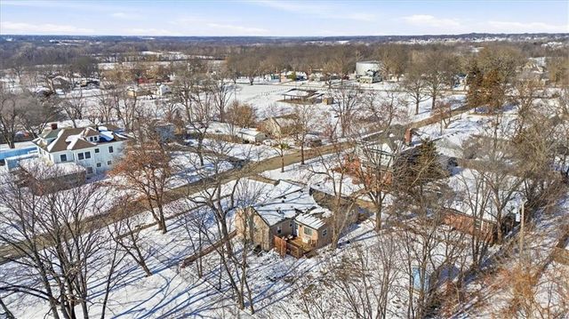 414 N Randolph Street, Pleasant Hill, MO 64080