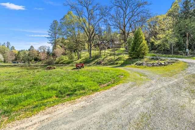 4271 Marshall Rd, Garden Valley, CA 95633