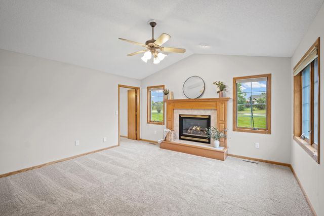 3801 Impatiens Lane N, Brooklyn Park, MN 55443
