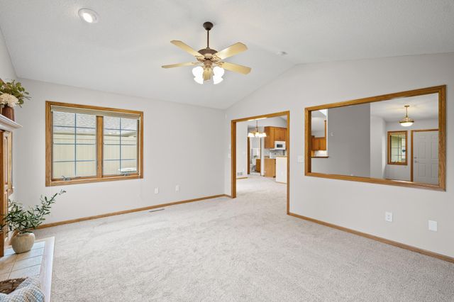 3801 Impatiens Lane N, Brooklyn Park, MN 55443