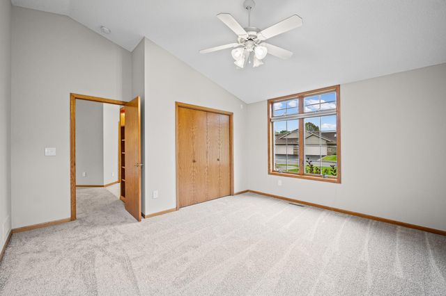 3801 Impatiens Lane N, Brooklyn Park, MN 55443