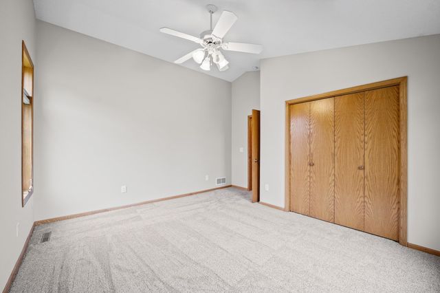 3801 Impatiens Lane N, Brooklyn Park, MN 55443