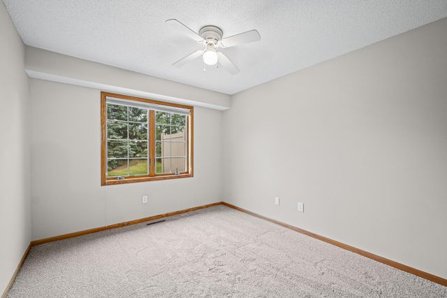 3801 Impatiens Lane N, Brooklyn Park, MN 55443