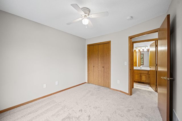 3801 Impatiens Lane N, Brooklyn Park, MN 55443