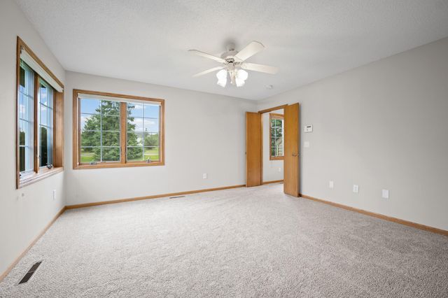 3801 Impatiens Lane N, Brooklyn Park, MN 55443