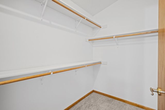3801 Impatiens Lane N, Brooklyn Park, MN 55443