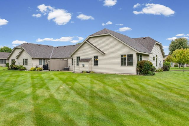3801 Impatiens Lane N, Brooklyn Park, MN 55443