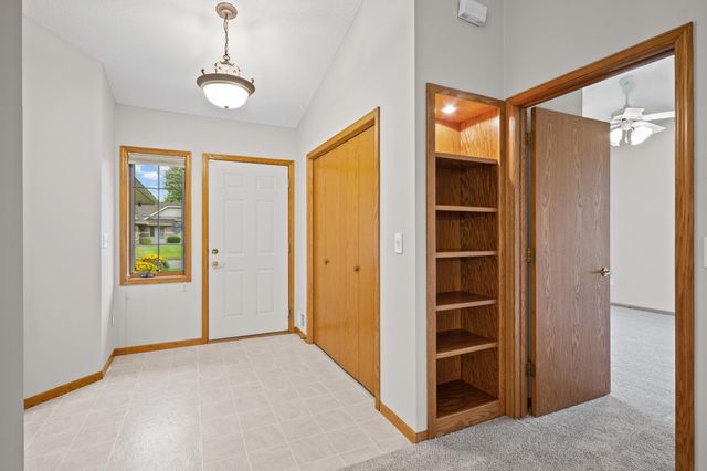 3801 Impatiens Lane N, Brooklyn Park, MN 55443
