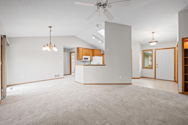 3801 Impatiens Lane N, Brooklyn Park, MN 55443