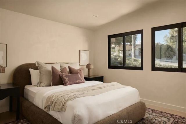 23740 Killion Street, Woodland Hills, CA 91367