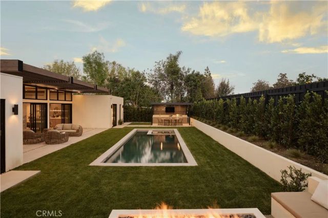 23740 Killion Street, Woodland Hills, CA 91367