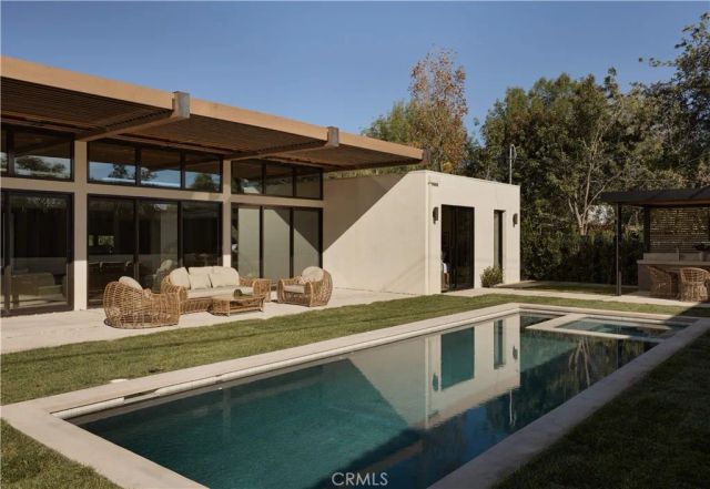 23740 Killion Street, Woodland Hills, CA 91367