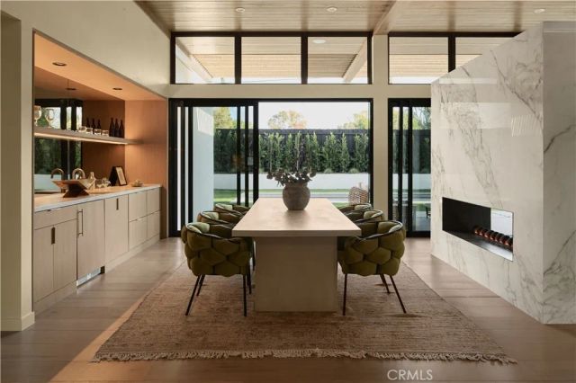 23740 Killion Street, Woodland Hills, CA 91367