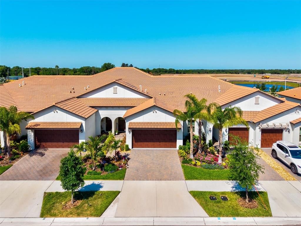 17576 HOLLY WELL AVENUE, Wimauma, FL 33598