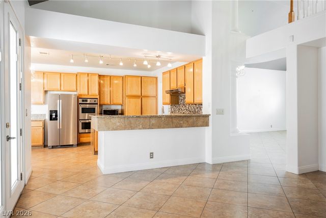 7628 Spruce Run Court, Las Vegas, NV 89128