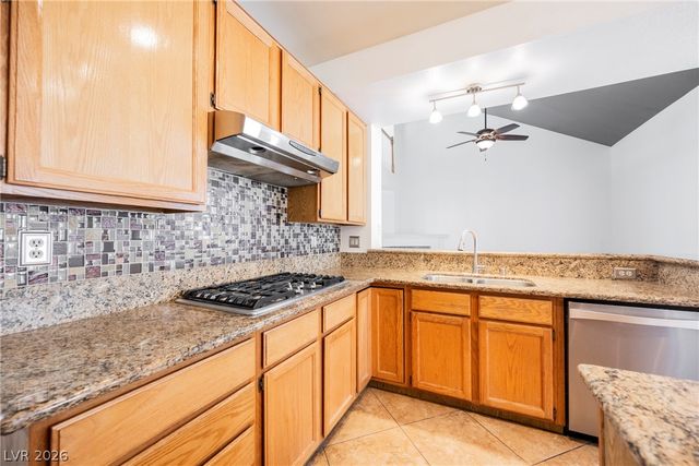 7628 Spruce Run Court, Las Vegas, NV 89128
