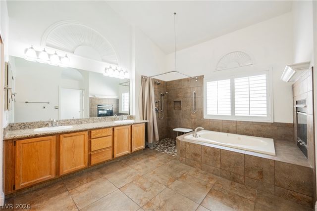 7628 Spruce Run Court, Las Vegas, NV 89128