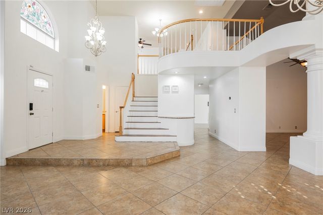 7628 Spruce Run Court, Las Vegas, NV 89128