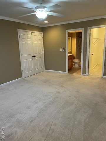 1332 Holgate Drive G5, Ballwin, MO 63021