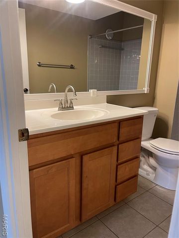 1332 Holgate Drive G5, Ballwin, MO 63021