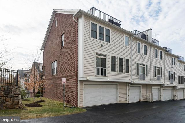 3309 KEMPER RD, Arlington, VA 22206