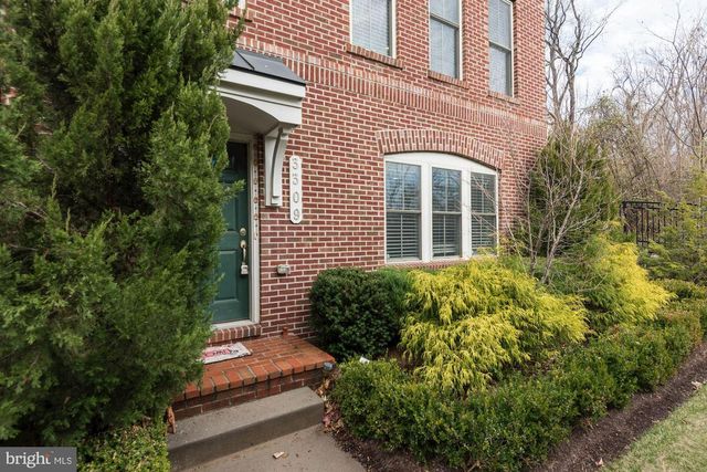 3309 KEMPER RD, Arlington, VA 22206