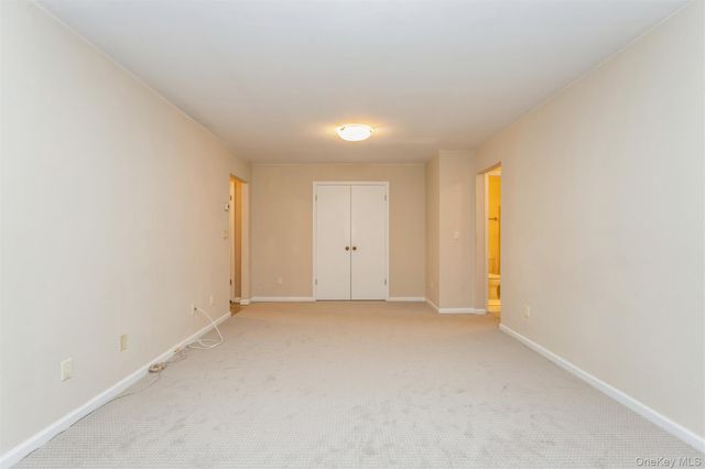 72 Foxwood Circle, Mount Kisco, NY 10549