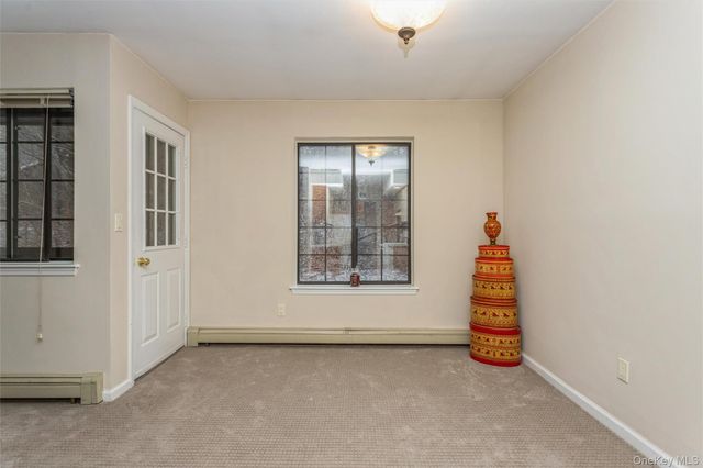 72 Foxwood Circle, Mount Kisco, NY 10549