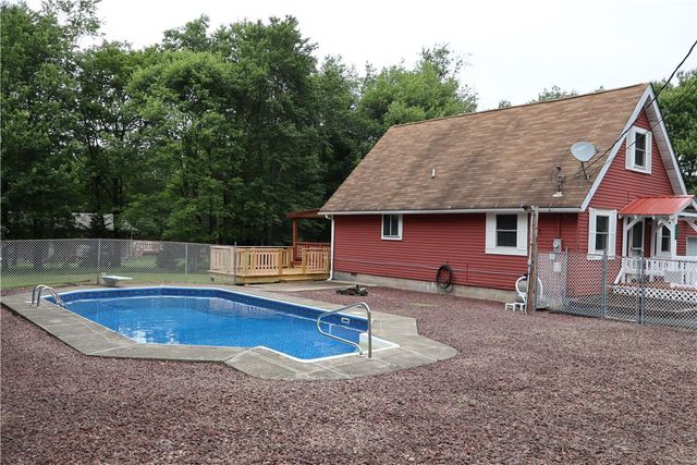 117 Chippewa Trail, Penn Forest Twp, PA 18210