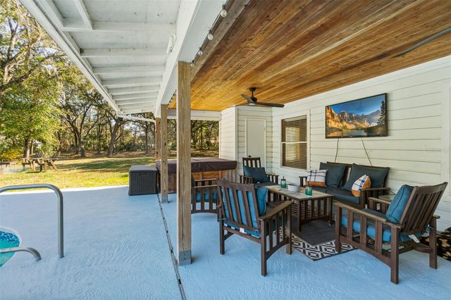 998 COUNTY ROAD 302, Bunnell, FL 32110