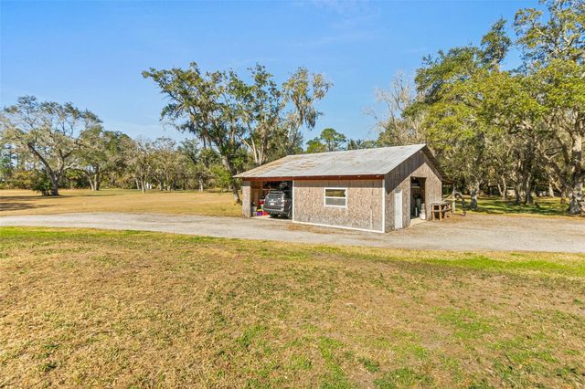 998 COUNTY ROAD 302, Bunnell, FL 32110