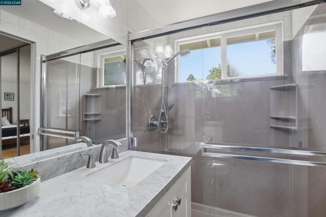 2450 San Miguel Dr, Walnut Creek, CA 94596